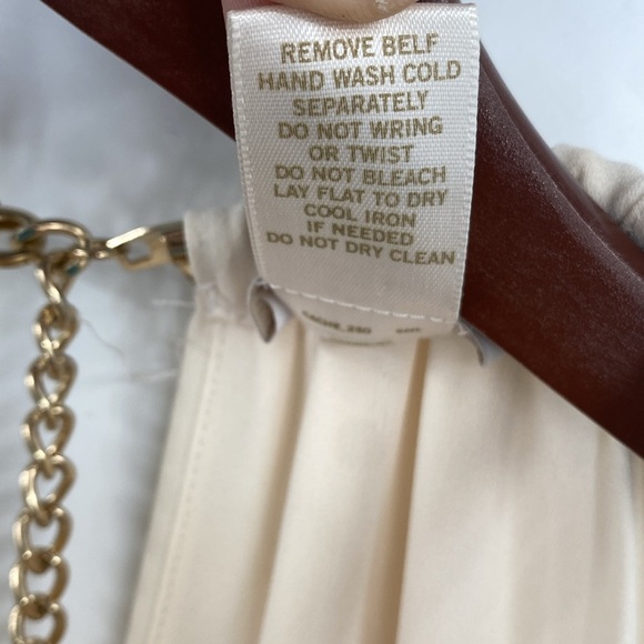 Cache Jumpsuit Womens Size XL Cream Black Cold Shoulder Pleated Chain Neck Relax - Picture 9 of 16